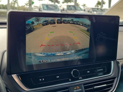 2023 Nissan Altima 2.5 SR