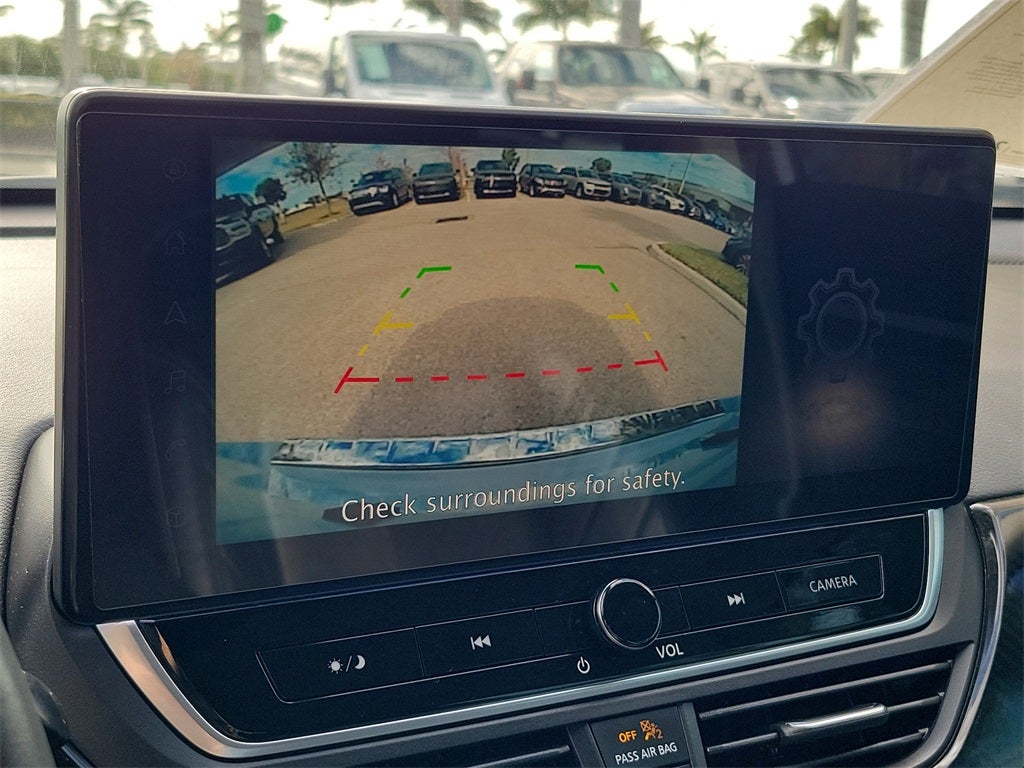 2023 Nissan Altima 2.5 SR