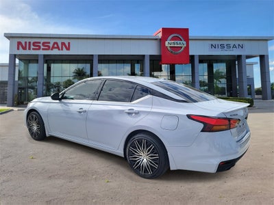 2023 Nissan Altima 2.5 SR