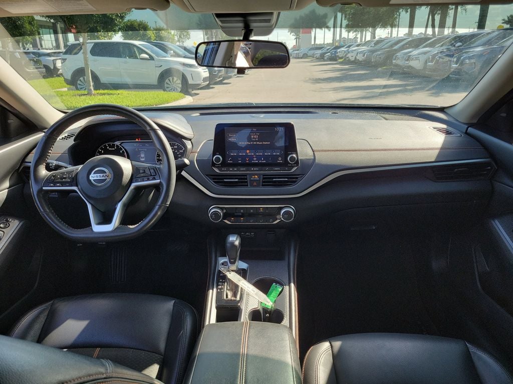 2022 Nissan Altima 2.5 SR