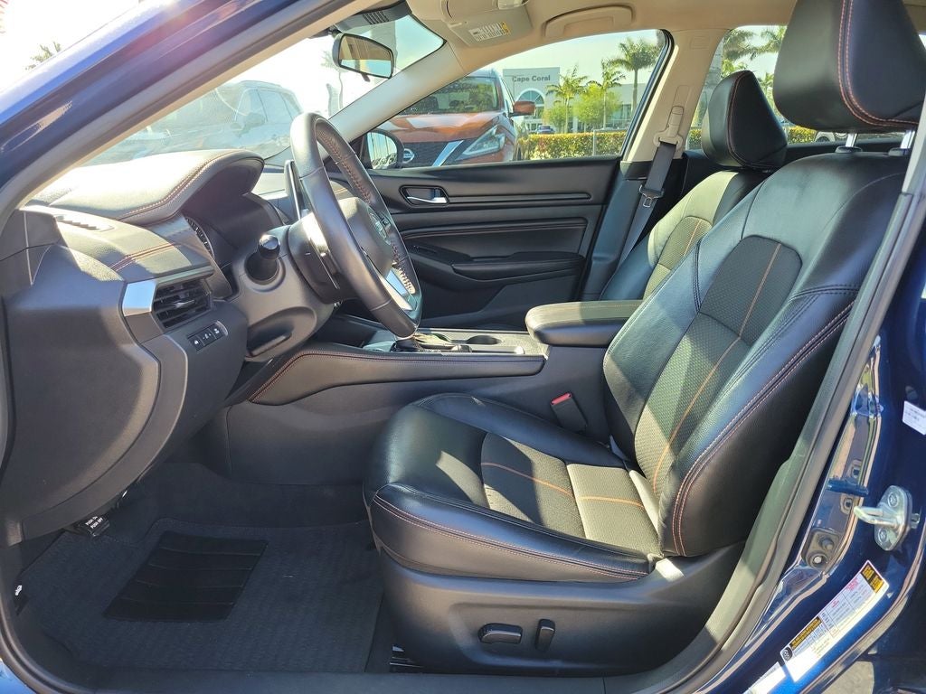 2022 Nissan Altima 2.5 SR