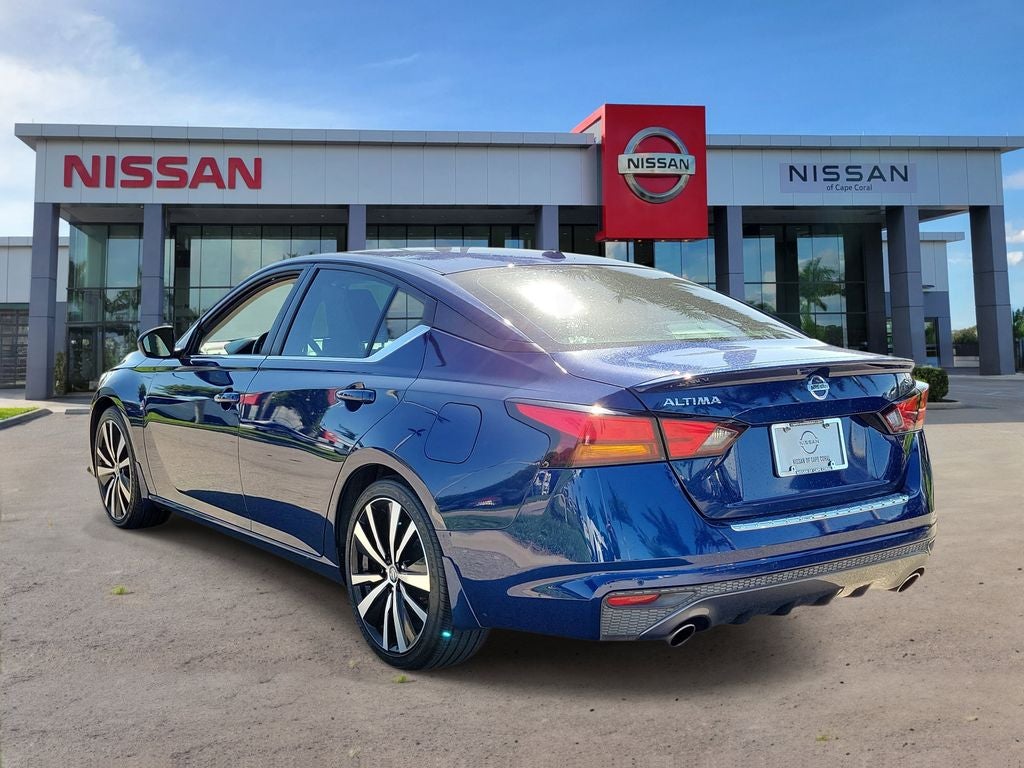 2022 Nissan Altima 2.5 SR