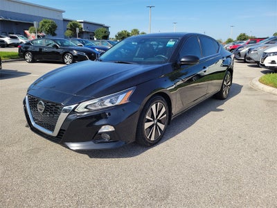 2022 Nissan Altima 2.5 SL
