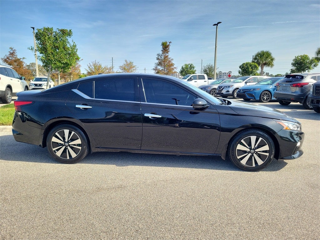 2022 Nissan Altima 2.5 SL