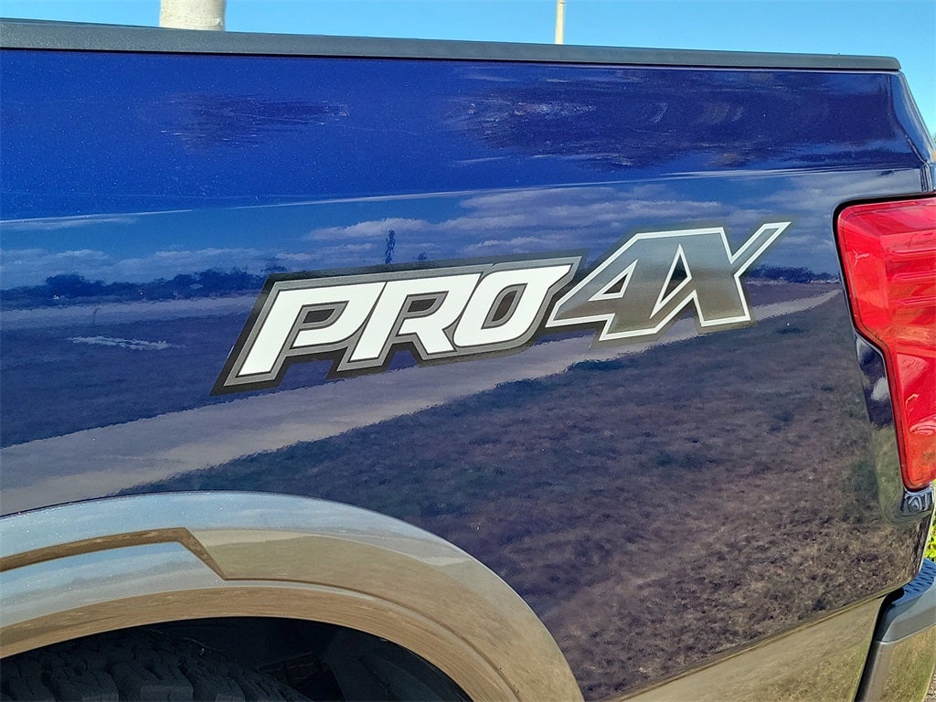 2017 Nissan Titan PRO-4X