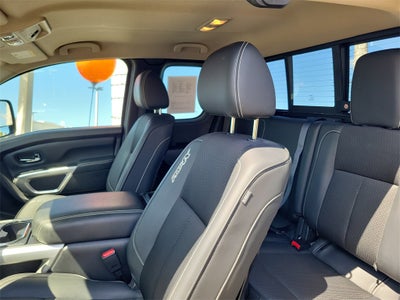 2017 Nissan Titan PRO-4X