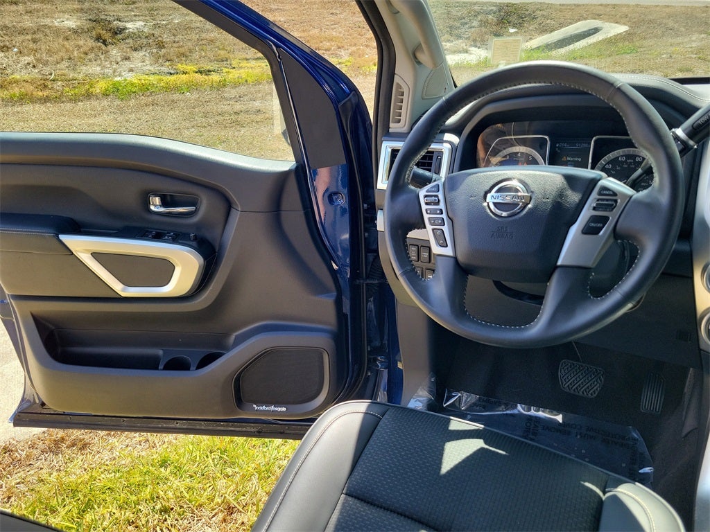 2017 Nissan Titan PRO-4X