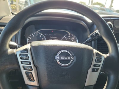 2023 Nissan Titan SV