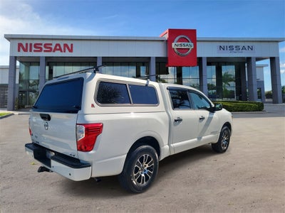 2023 Nissan Titan SV