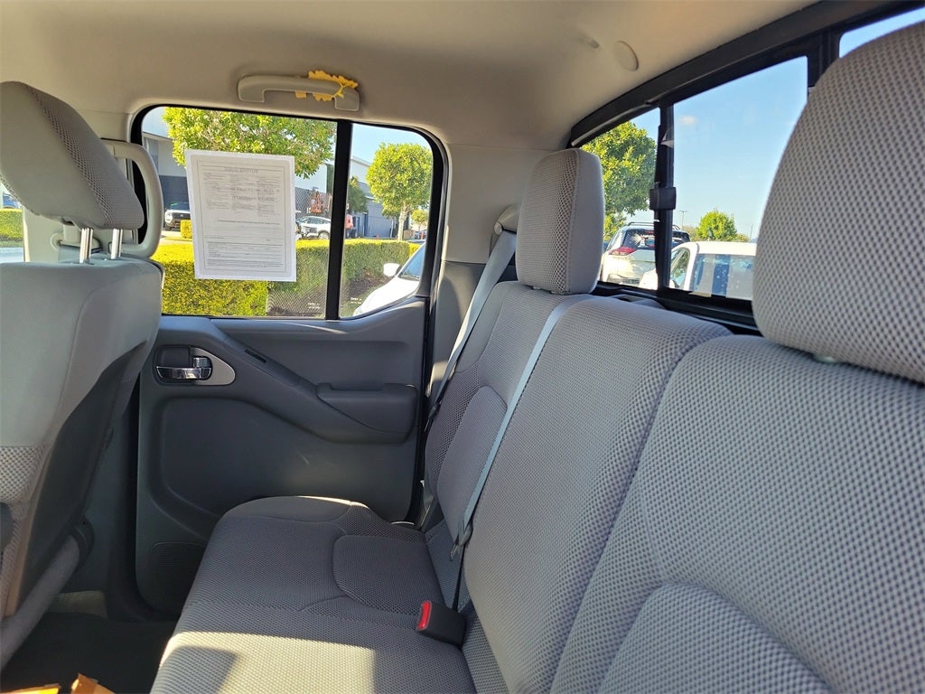 2014 Nissan Frontier SV