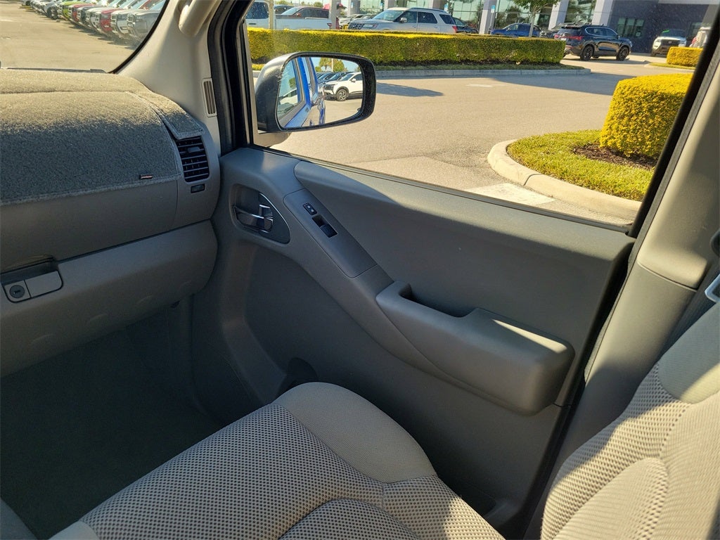 2014 Nissan Frontier SV