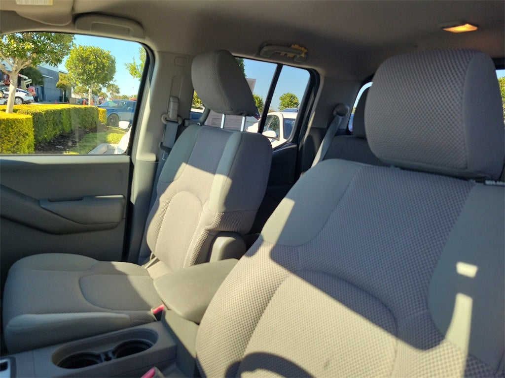 2014 Nissan Frontier SV