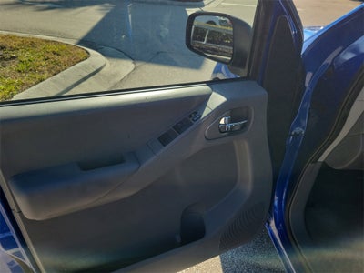 2014 Nissan Frontier SV