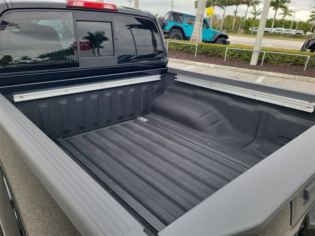 2021 Nissan Frontier SV