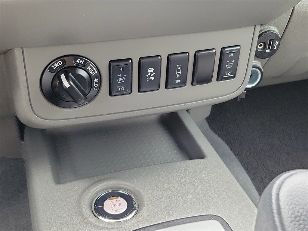 2021 Nissan Frontier SV