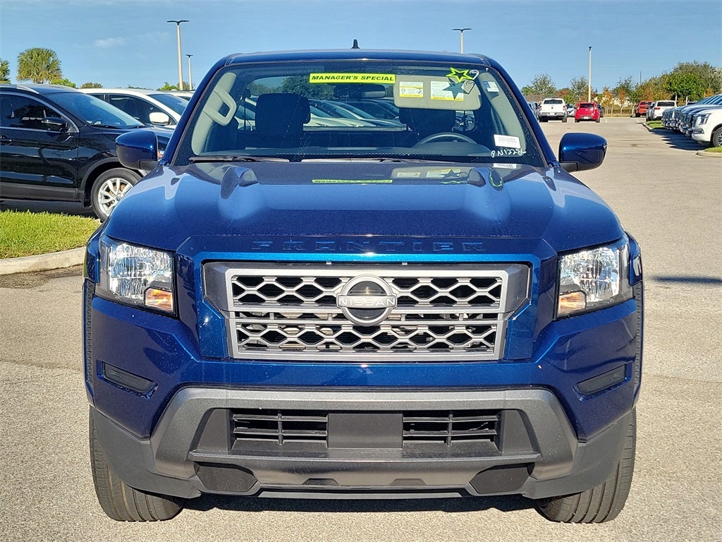2023 Nissan Frontier SV