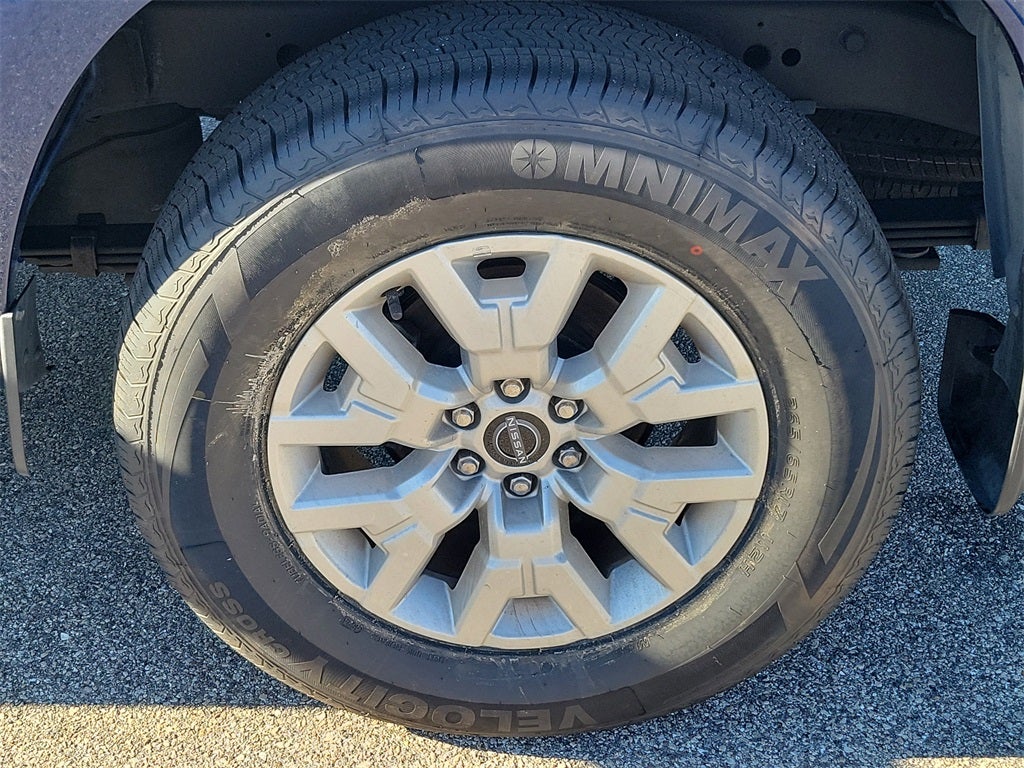 2023 Nissan Frontier SV