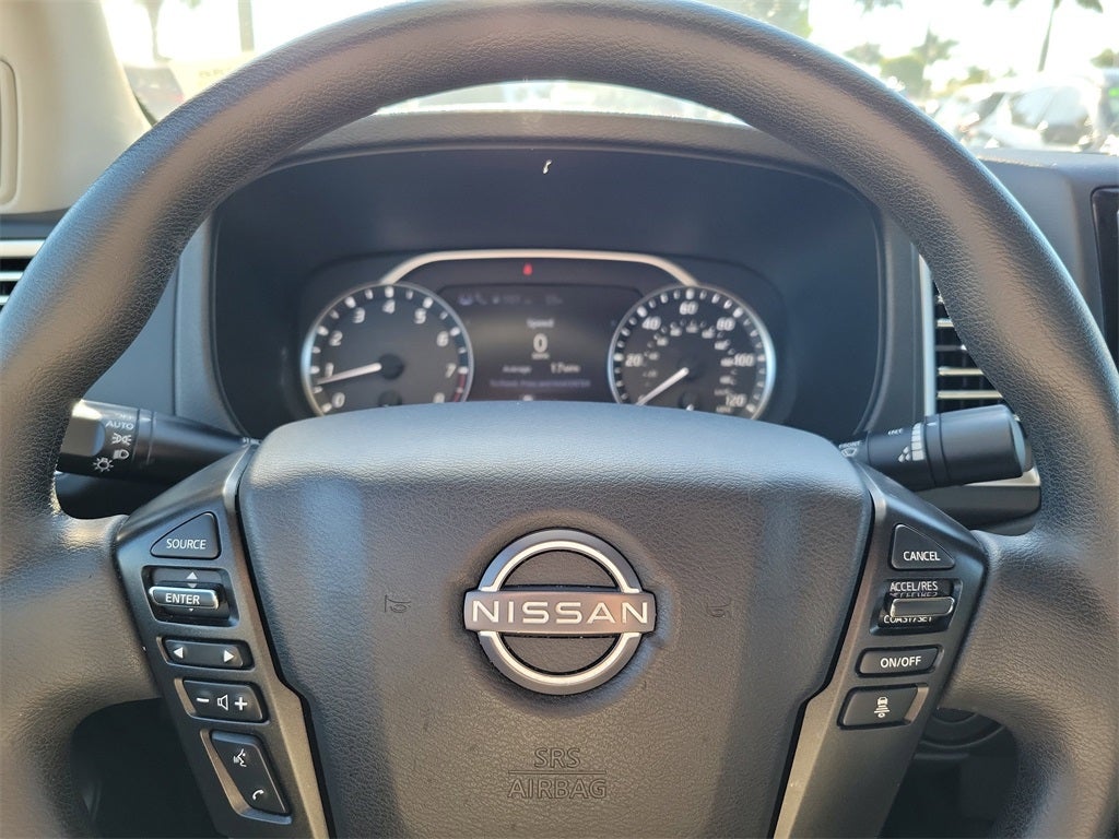 2023 Nissan Frontier SV