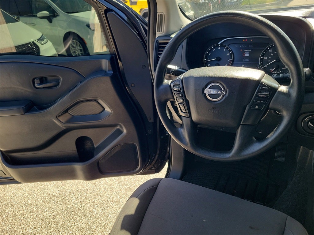 2023 Nissan Frontier S