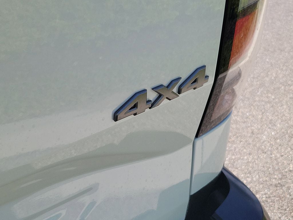 2025 Nissan Frontier S
