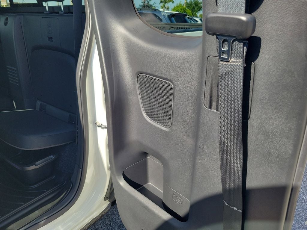 2025 Nissan Frontier S