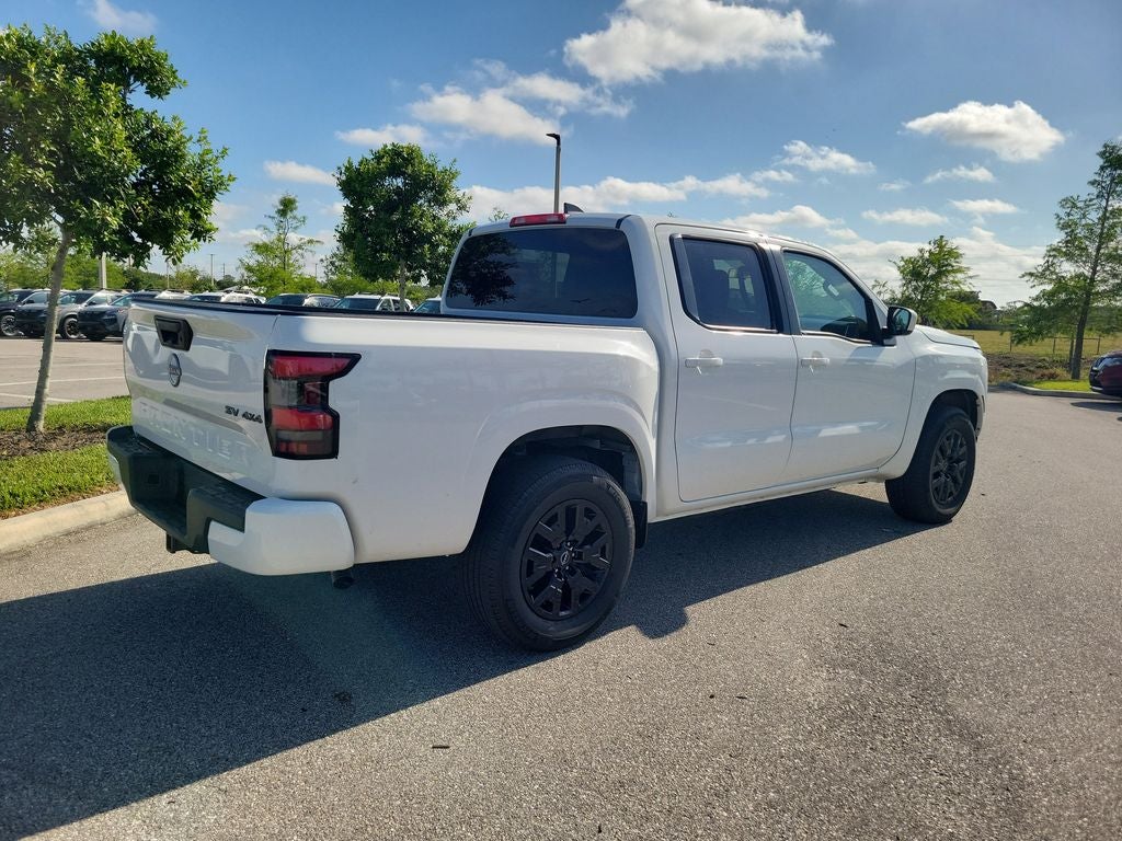 2023 Nissan Frontier SV