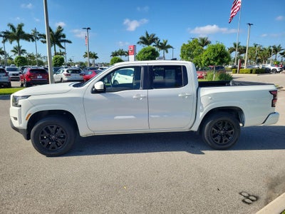 2023 Nissan Frontier SV
