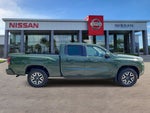 2025 Nissan Frontier SL