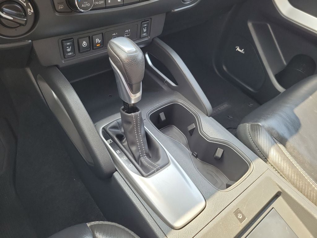 2025 Nissan Frontier SL