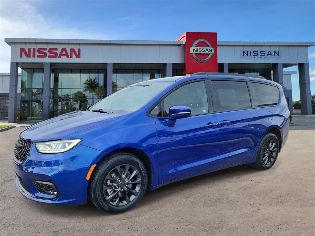 2021 Chrysler Pacifica Touring L