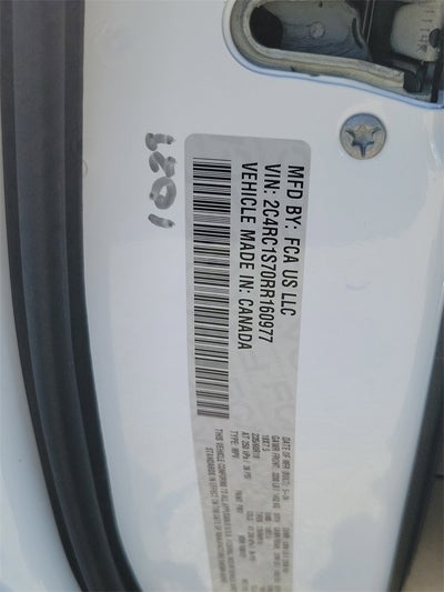 2024 Chrysler Pacifica Hybrid Select