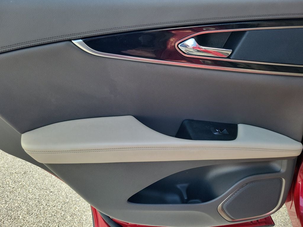 2021 Lincoln Nautilus Standard