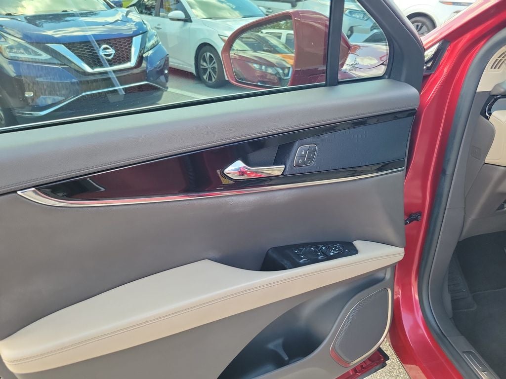 2021 Lincoln Nautilus Standard