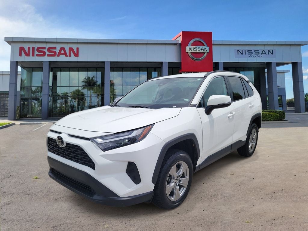 2024 Toyota RAV4 XLE