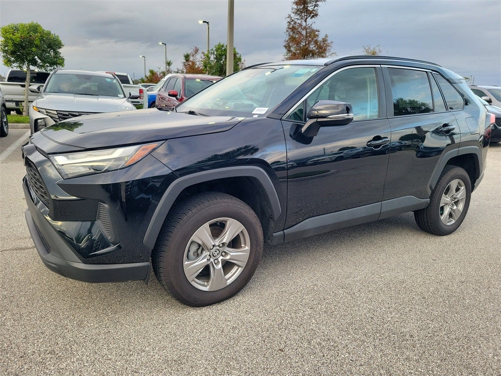 2023 Toyota RAV4 XLE