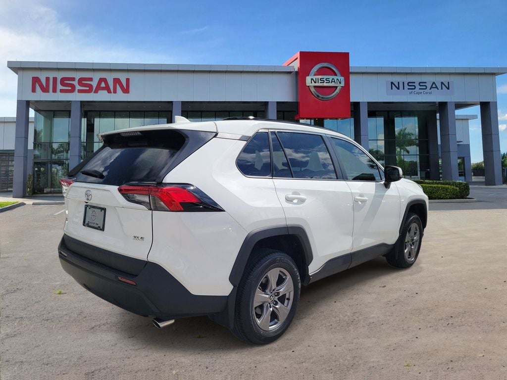 2024 Toyota RAV4 XLE