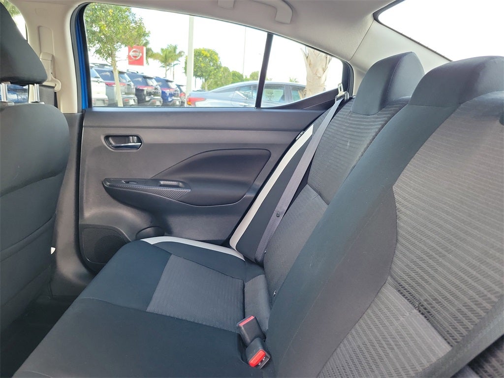 2022 Nissan Versa 1.6 SV