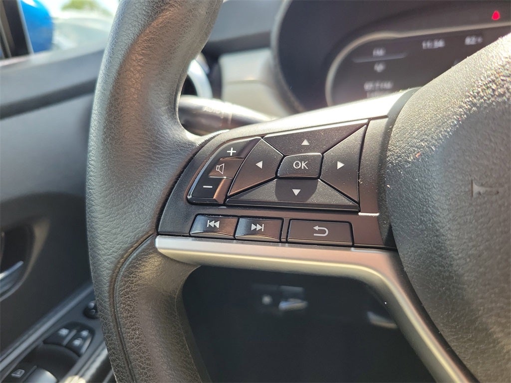 2022 Nissan Versa 1.6 SV