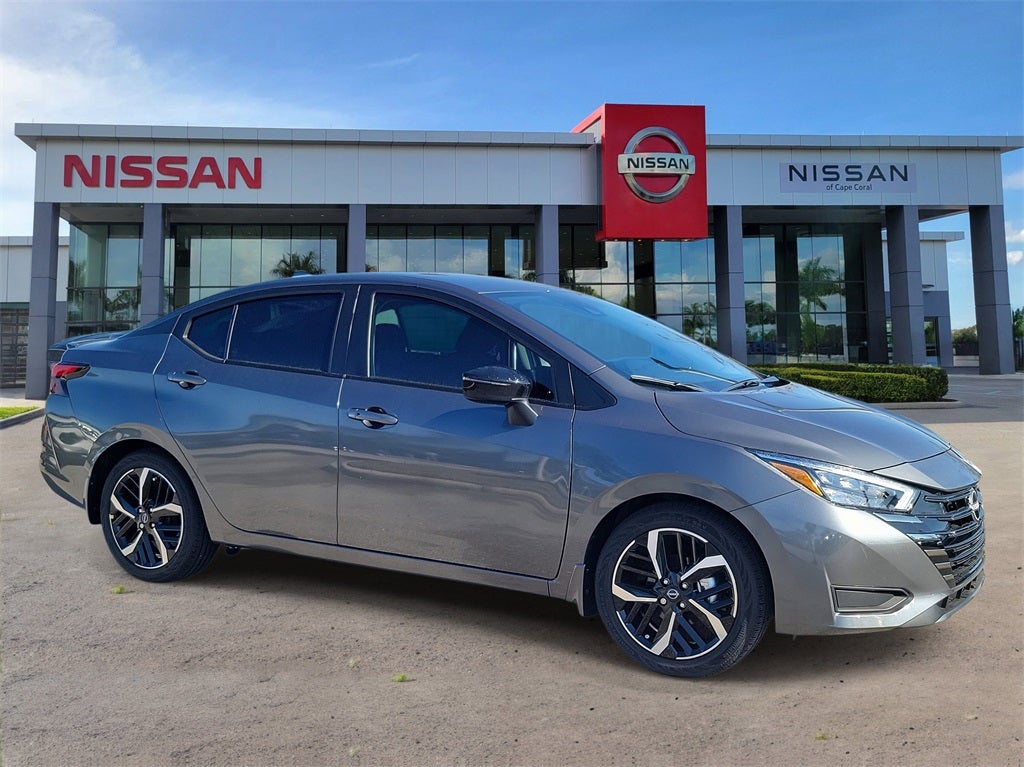 2025 Nissan Versa 1.6 SR