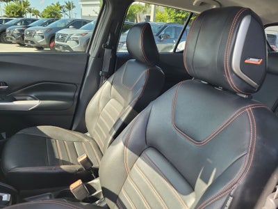 2019 Nissan Kicks SR