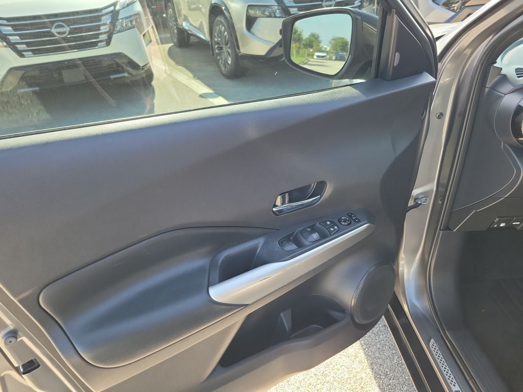 2019 Nissan Kicks SR