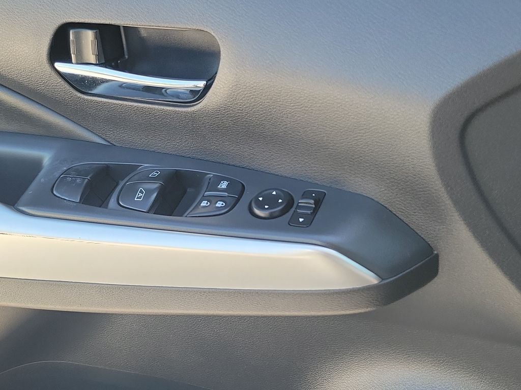 2019 Nissan Kicks SR
