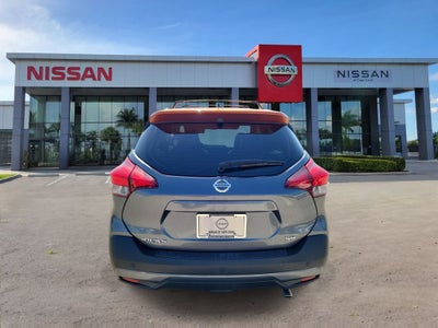 2019 Nissan Kicks SR