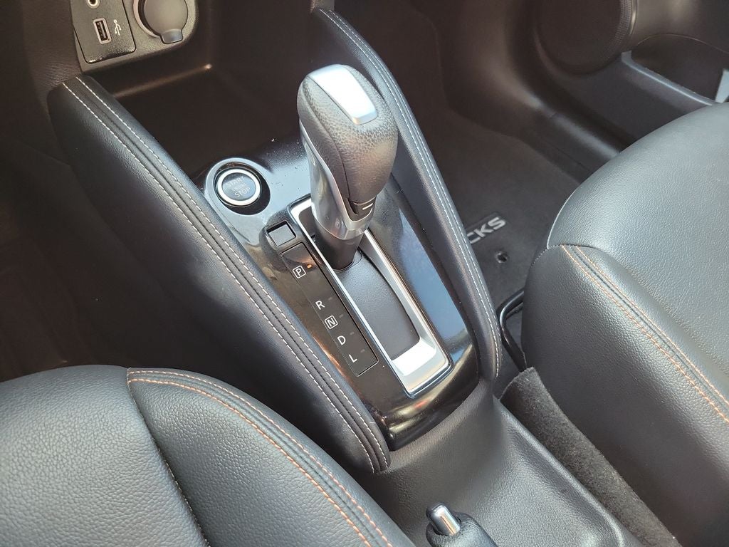 2019 Nissan Kicks SR