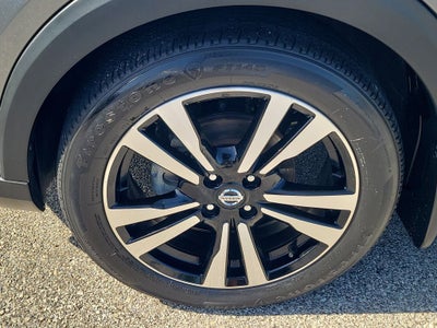2019 Nissan Kicks SR
