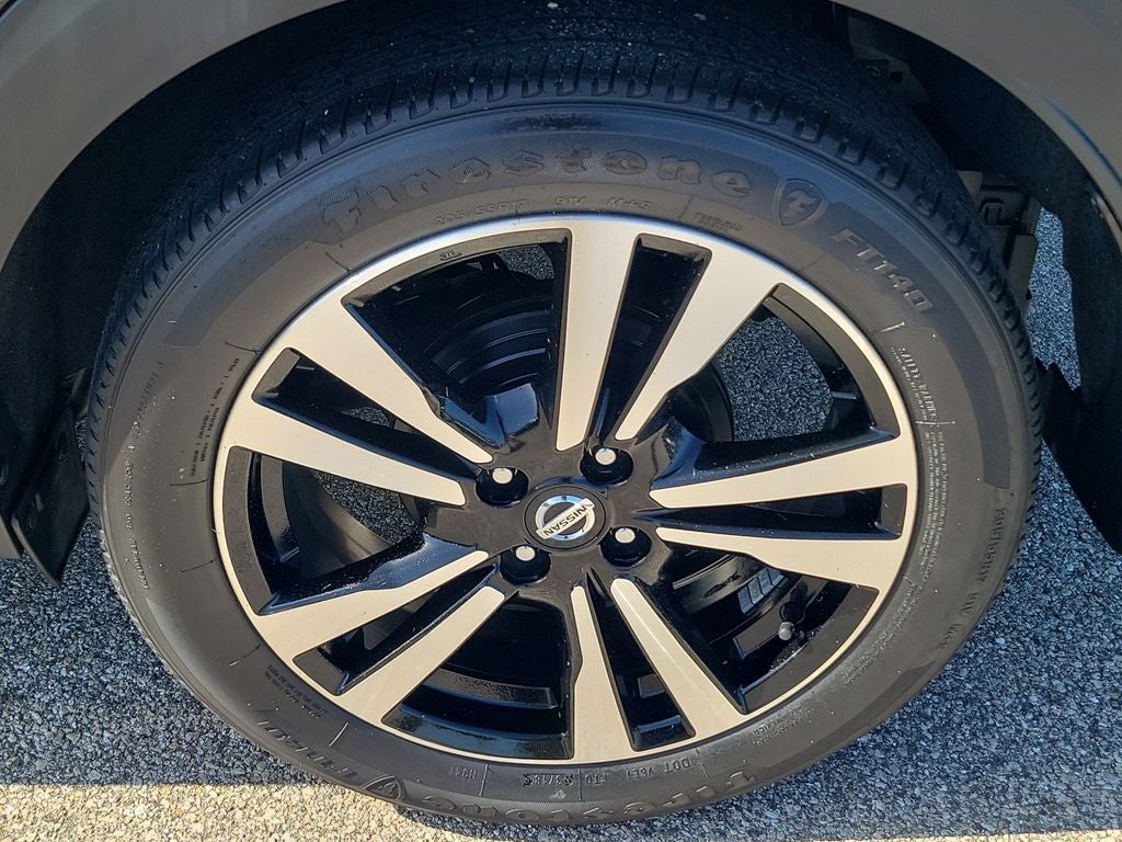 2019 Nissan Kicks SR