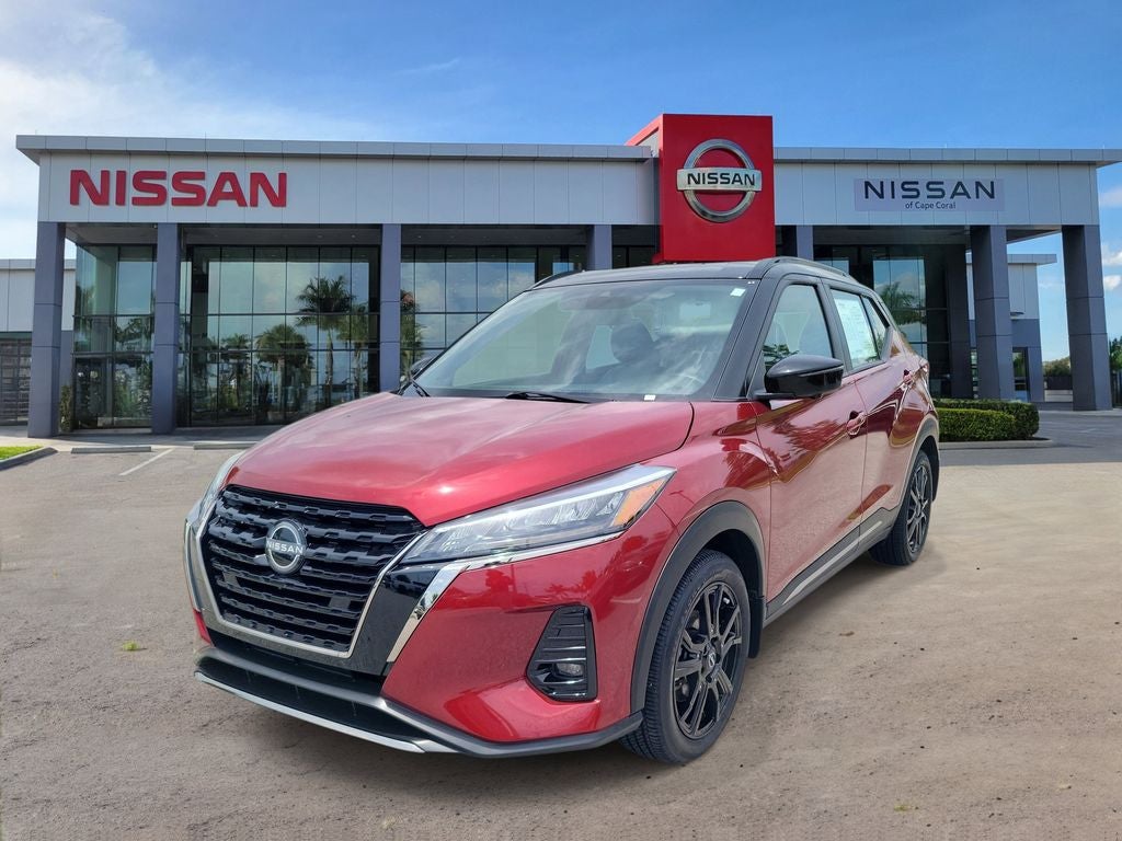 2023 Nissan Kicks SR