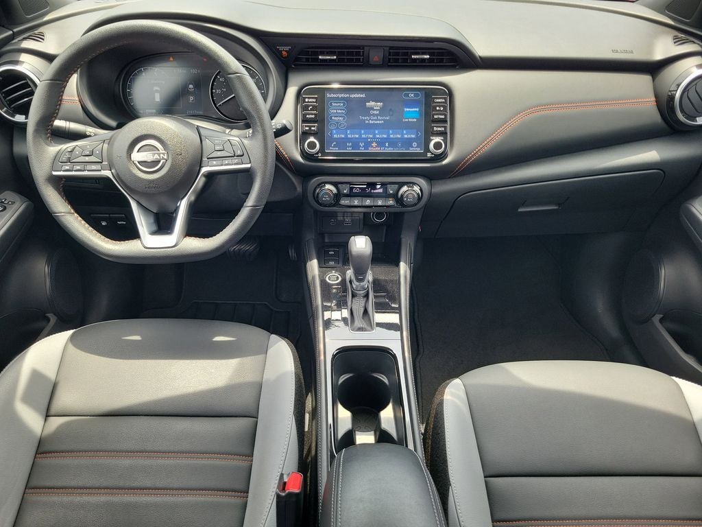 2023 Nissan Kicks SR