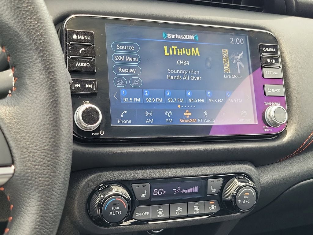 2023 Nissan Kicks SR