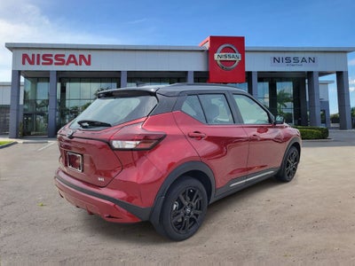 2023 Nissan Kicks SR